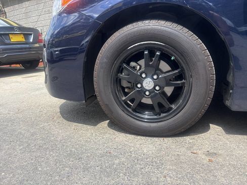 Used 2013 Toyota Prius Two image 14