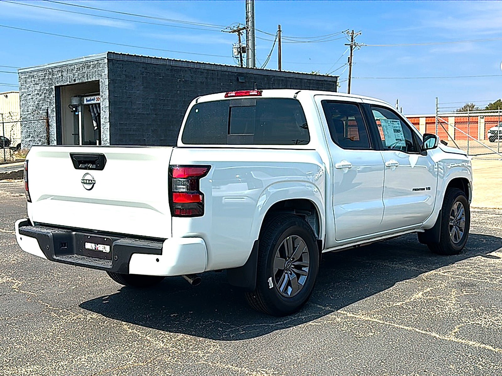 New 2027 Nissan Frontier SV RWD image 8
