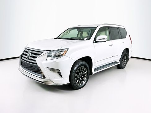 Used 2019 Lexus GX 460 Luxury AWD/4WD image 3