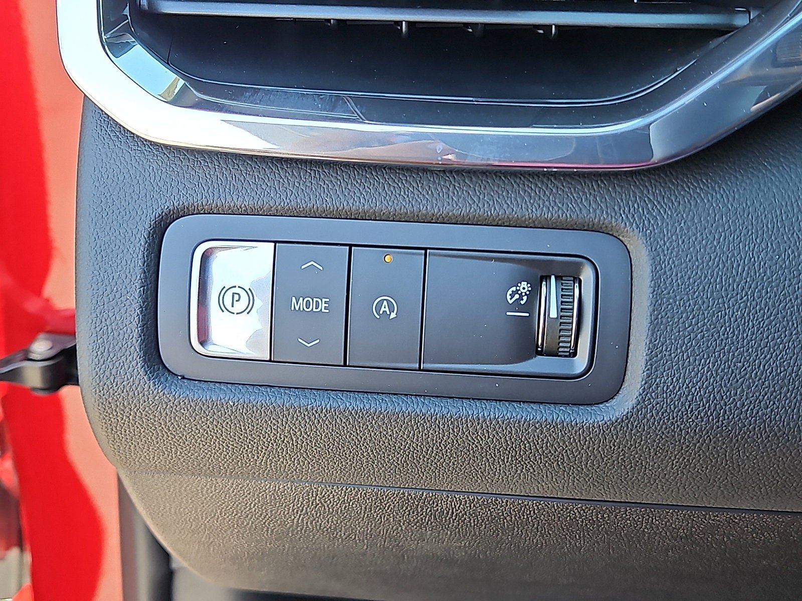 New 2026 GMC Acadia Denali w/ Super Cruise Package FWD image 18