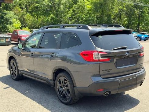 Used 2023 Subaru Ascent Onyx Edition AWD/4WD image 8