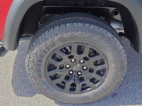 New 2026 Chevrolet Colorado Trail Boss AWD/4WD image 7