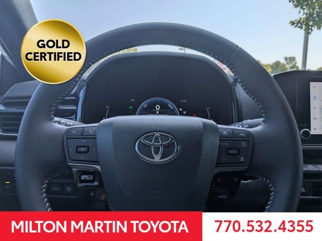 Certified 2026 Toyota Camry Hybrid FWD image 24