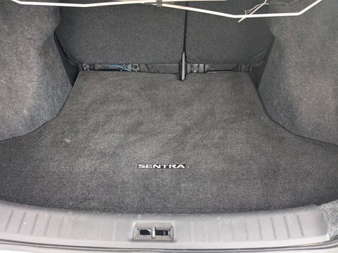 Used 2018 Nissan Sentra S image 27