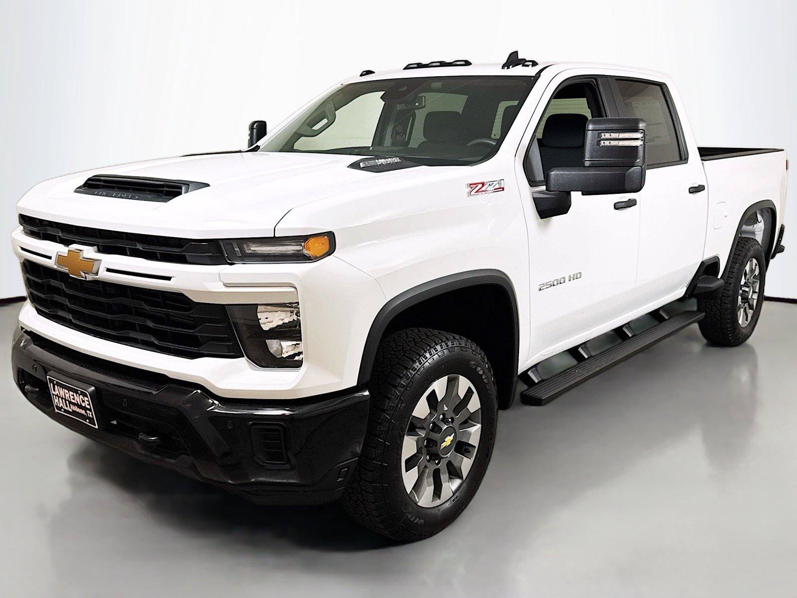 New 2026 Chevrolet Silverado 2500 Custom w/ Custom Value Package AWD/4WD image 1