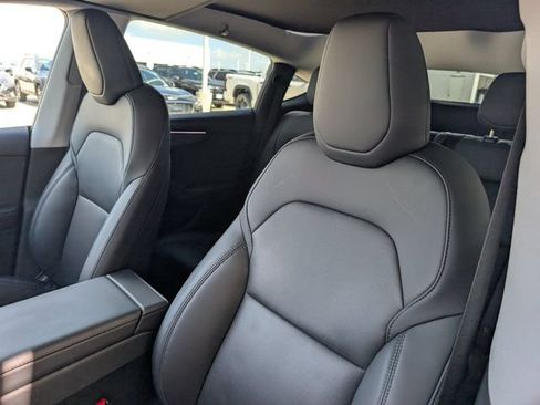 Used 2026 Tesla Model Y Long Range AWD/4WD image 10