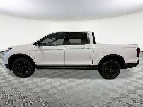 New 2026 Honda Ridgeline Black Edition image 3