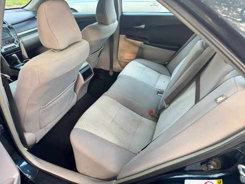 Used 2014 Toyota Camry FWD image 7