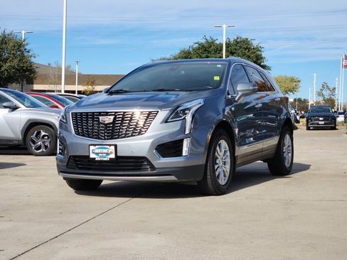 Used 2020 Cadillac XT5 Premium Luxury w/ LPO, Floor Liner Package image 3