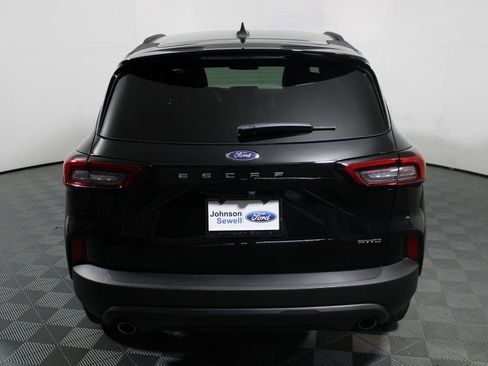 Certified 2025 Ford Escape ST-Line image 6