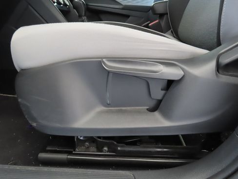 Used 2023 Volkswagen Taos S FWD image 19