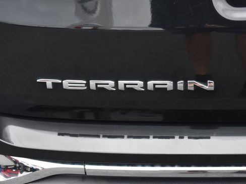 Used 2022 GMC Terrain SLT image 7