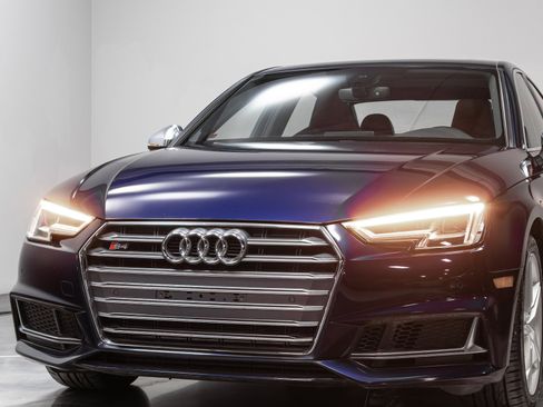 Used 2018 Audi S4 Premium Plus w/ Navigation Package image 73