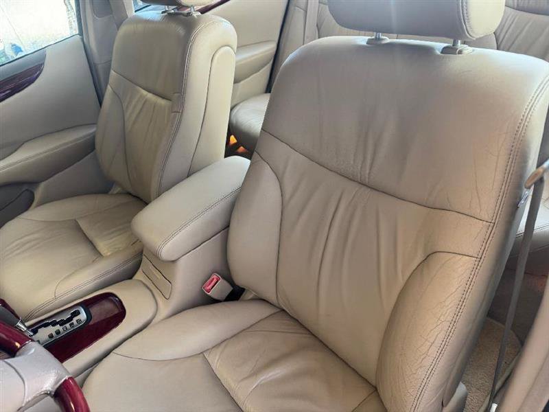 Used 2002 Lexus ES 330 FWD image 4