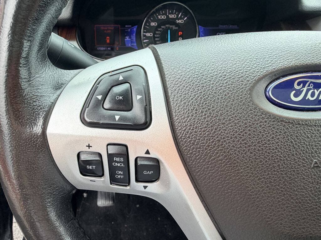 Used 2013 Ford Edge Limited FWD image 14