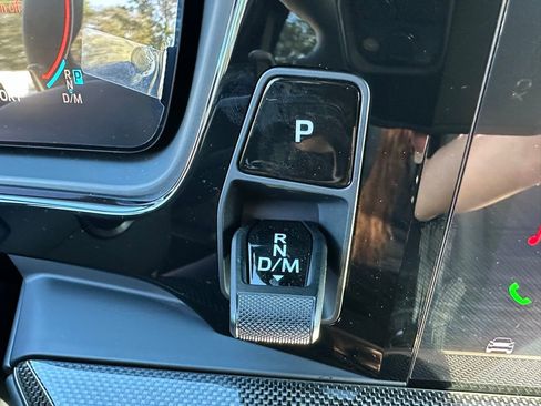 Used 2025 Porsche Cayenne Turbo image 26