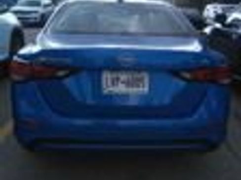 Used 2024 Nissan Sentra SV w/ All-Weather Package FWD image 10