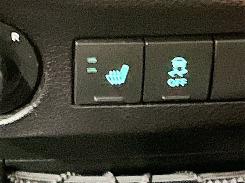 Used 2017 Jeep Wrangler Unlimited Rubicon w/ Max Tow Package image 20