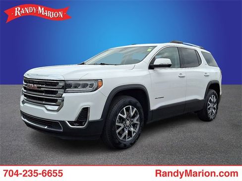 Used 2023 GMC Acadia SLT image 1