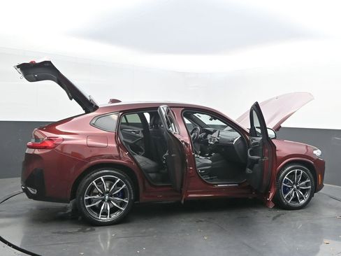 Certified 2022 BMW X4 M40i w/ Premium Package image 50