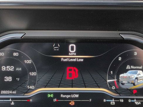 Used 2023 GMC Sierra 1500 Denali image 30