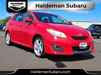 Used 2010 Toyota Matrix S image 1
