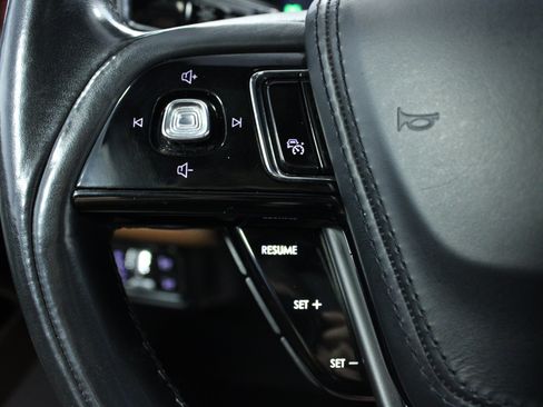 Used 2022 Lincoln Aviator Grand Touring w/ Equipment Group 301A AWD/4WD image 21
