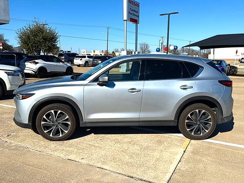 Used 2022 MAZDA CX-5 AWD 2.5 S w/ Premium Package image 2