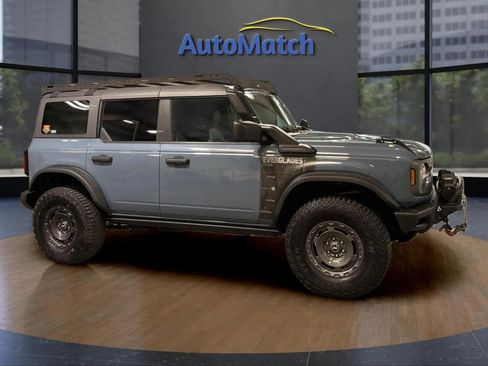 Used 2024 Ford Bronco Everglades AWD/4WD image 14