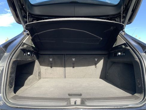 Used 2023 Buick Envision Avenir image 12