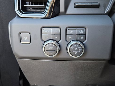 Used 2026 GMC Sierra 1500 AT4X image 26