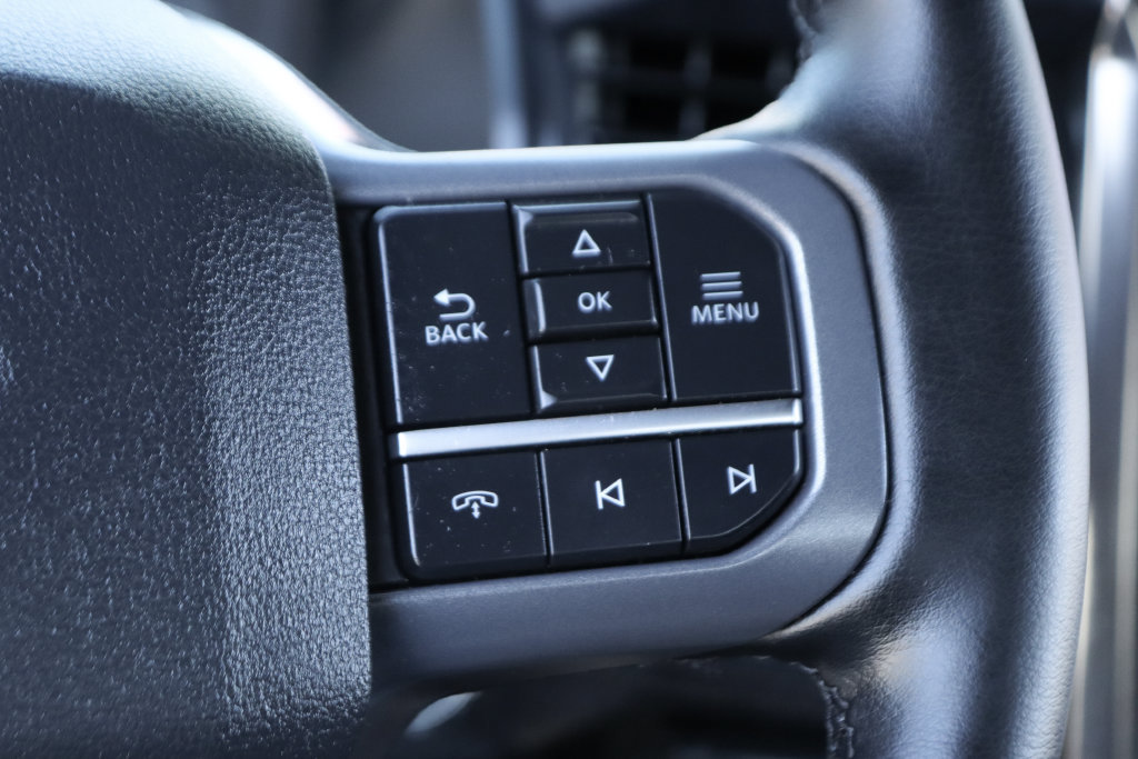 Used 2025 Ford F150 Lightning Lariat AWD/4WD image 24