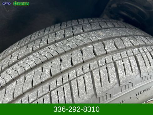Used 2025 Ford Mustang Mach-E Premium AWD/4WD image 30