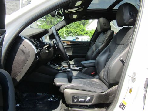 Used 2018 BMW X3 xDrive30i AWD/4WD image 12