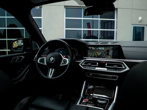 Used 2021 BMW X5 M w/ Competition Package AWD/4WD image 42