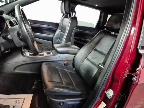 Used 2018 Jeep Grand Cherokee Limited image 18