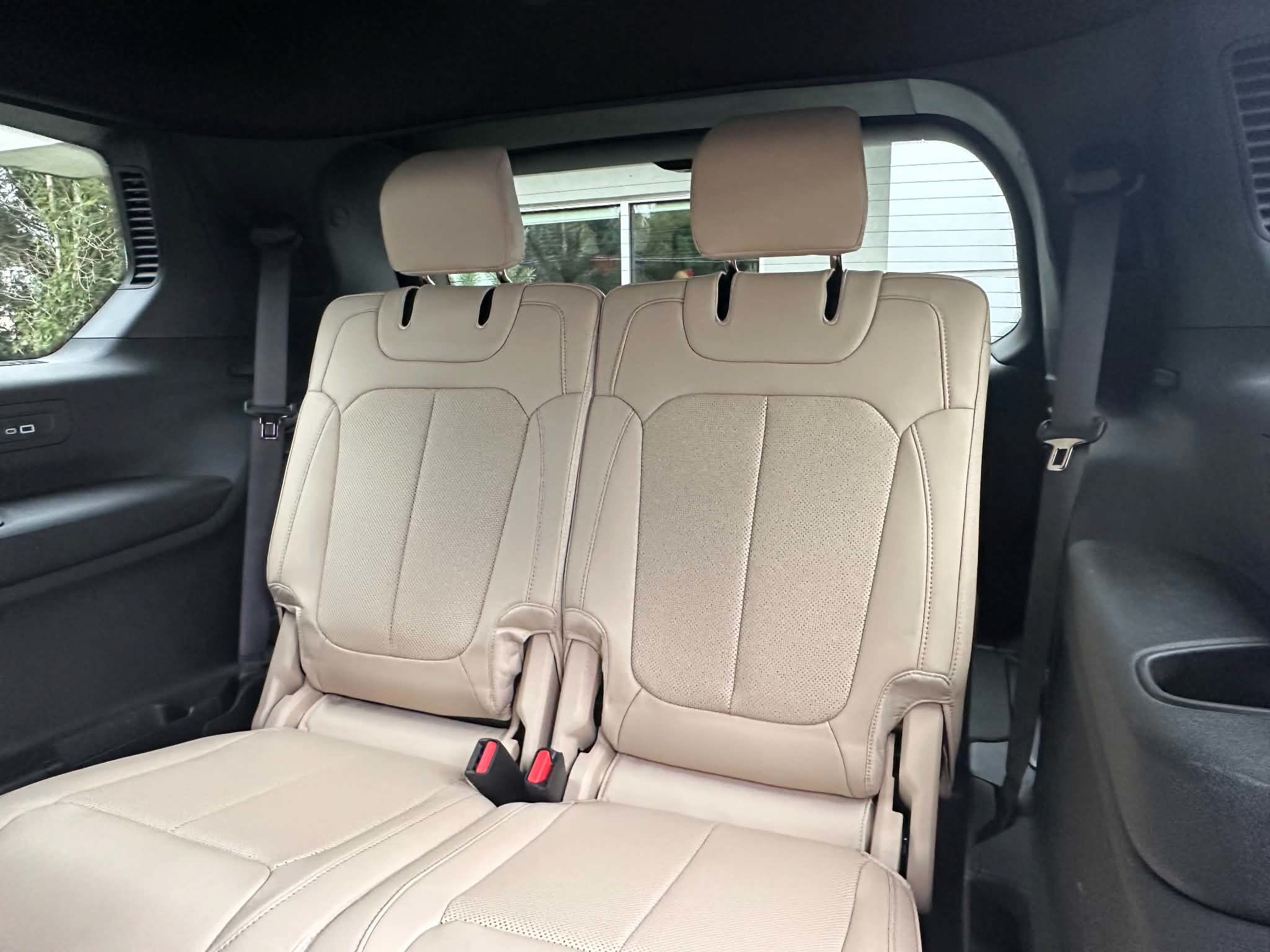 Used 2025 Jeep Grand Cherokee L Limited w/ Luxury Tech Group II AWD/4WD image 15