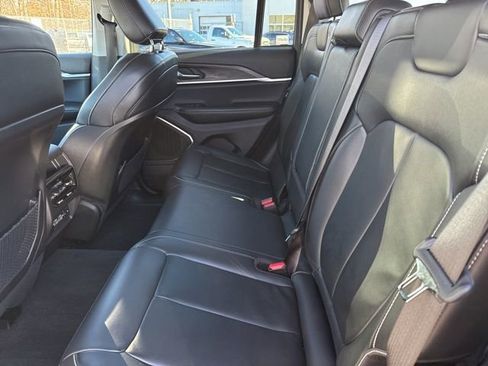 Certified 2022 Jeep Grand Cherokee Limited image 21