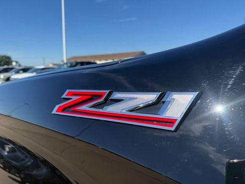Used 2025 Chevrolet Silverado 1500 LT w/ Z71 Off-Road Package AWD/4WD image 55