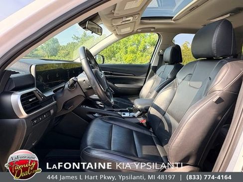 Used 2023 Kia Telluride S w/ S Sunroof Package FWD image 9
