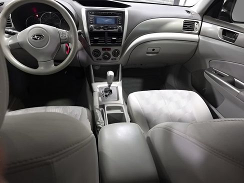 Used 2010 Subaru Forester 2.5X AWD/4WD image 13