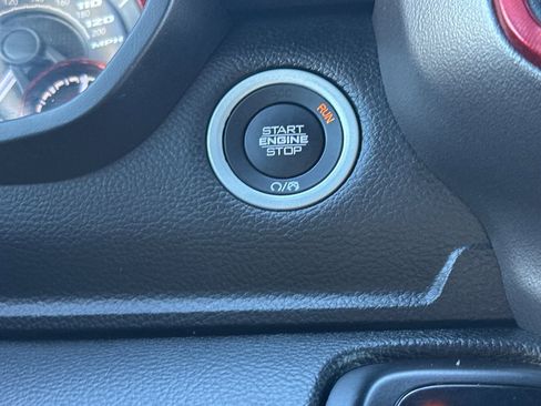 Used 2019 RAM 1500 Rebel image 23