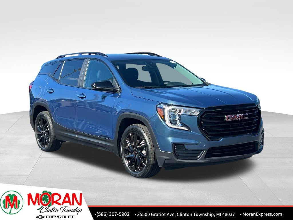 Certified 2024 GMC Terrain SLE w/ Driver Convenience Package FWD image 9