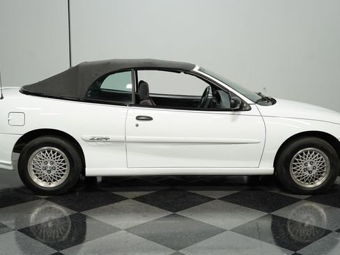 Used 1999 Chevrolet Cavalier Z24 image 12