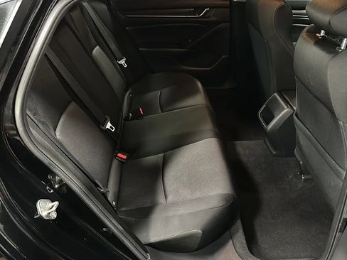 Used 2019 Honda Accord LX image 14