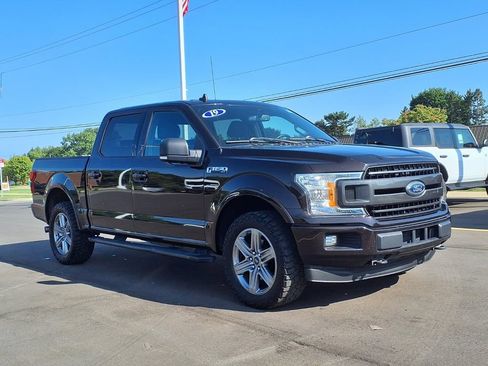 Used 2019 Ford F150 XLT w/ Equipment Group 302A Luxury AWD/4WD image 3