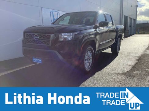 Used 2023 Nissan Frontier SV image 1