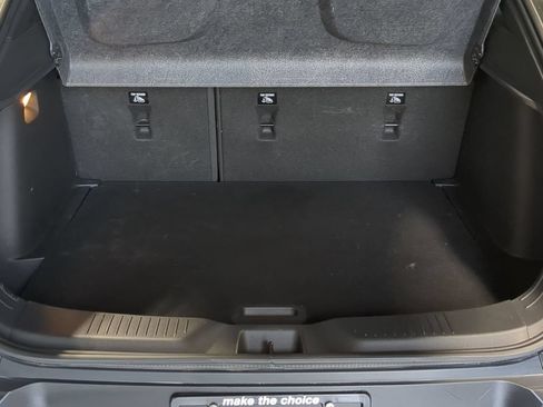 Used 2024 Buick Envista Preferred w/ Convenience I Package FWD image 31