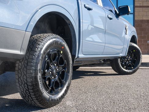 New 2025 Ford Ranger Lariat w/ Black Appearance Package image 11