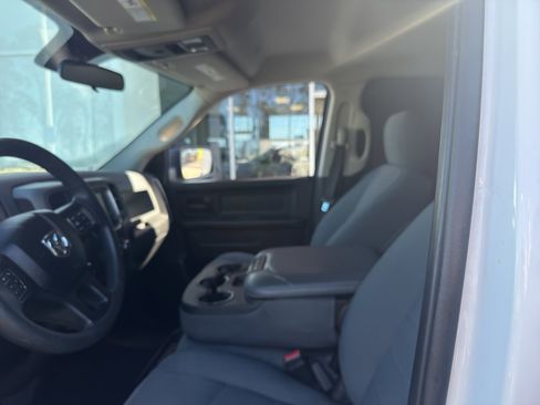 Used 2018 RAM 1500 Express w/ Express Value Package image 25